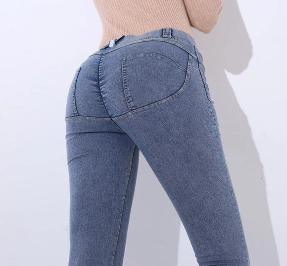 Push Up Jeans